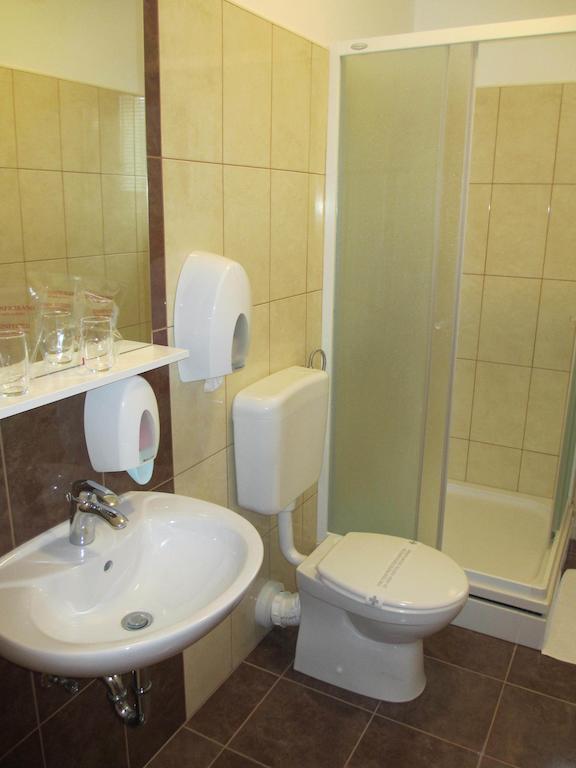 Apartments Manjan Krasno Polje Kamer foto