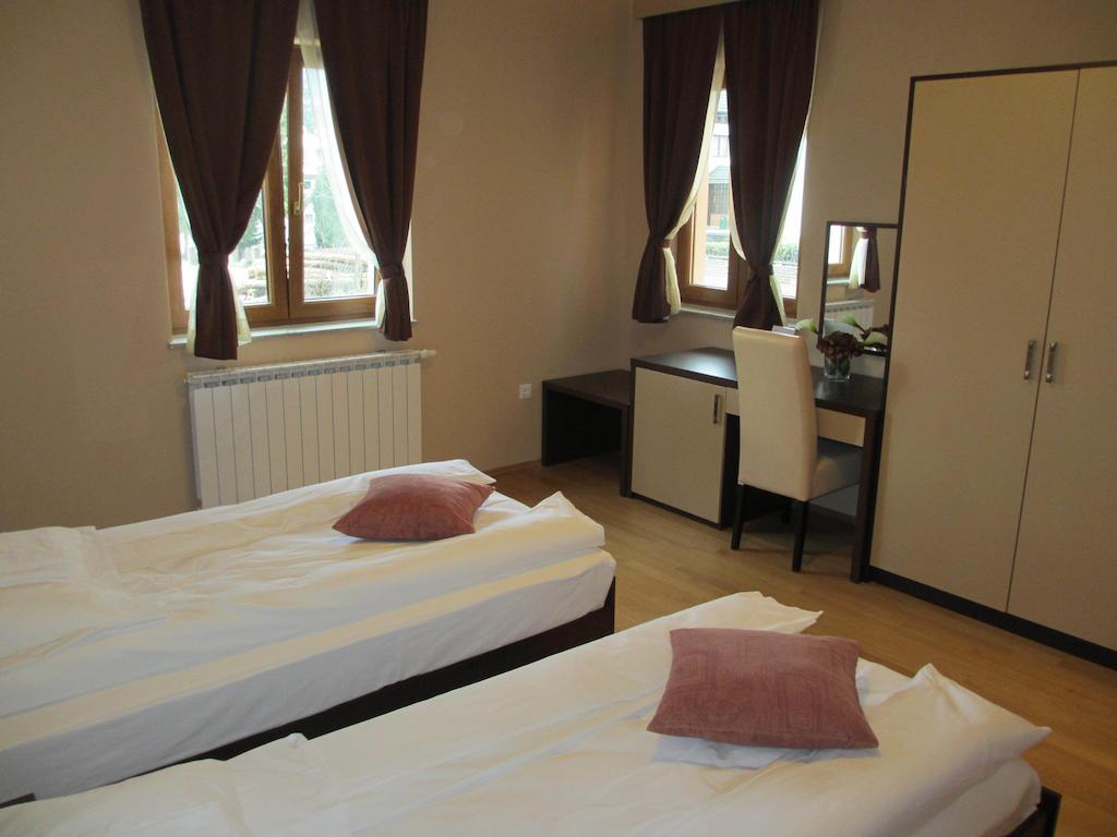 Apartments Manjan Krasno Polje Kamer foto